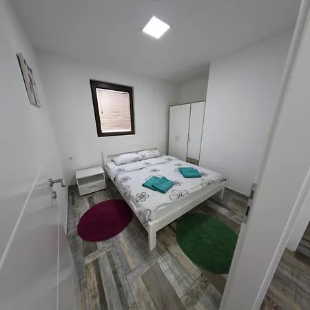 Homes Pozitiva * Bihać