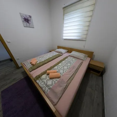 Homes Pozitiva Tatil Evi *