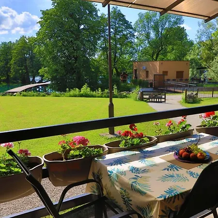 Holiday Pozitiva