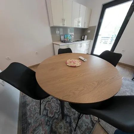 Homes Pozitiva Tatil Evi *